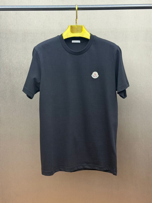 MONC | BLACK