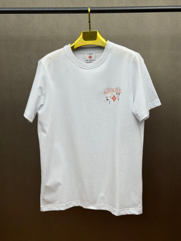 CASA club | WHITE