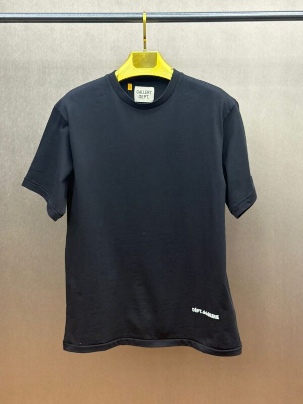 GALLERY DPT. | BLACK PLAIN